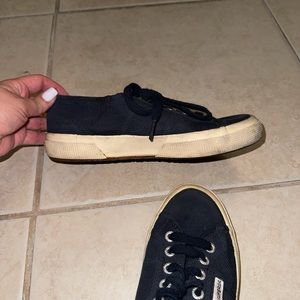 Superga size 7